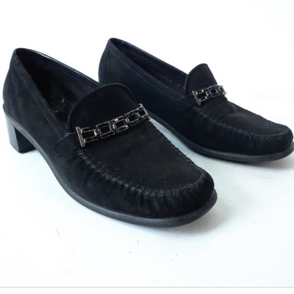 Stuart Weitzman Sz 6 Suede Loafer